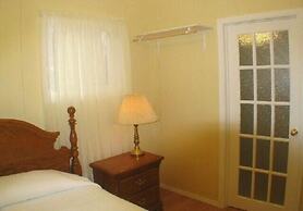 Lilac Hollow Cottage