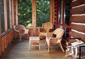 Hay Lake Lodge & Cottages