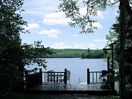 Hay Lake Lodge & Cottages