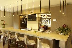 Bs Rosales Hotel And Suites