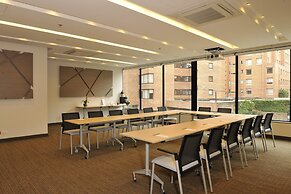 Bs Rosales Hotel And Suites