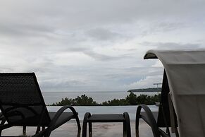 Ocean Suites Boutique Hotel