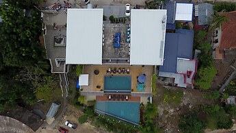 Ocean Suites Boutique Hotel