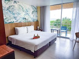 Ocean Suites Boutique Hotel