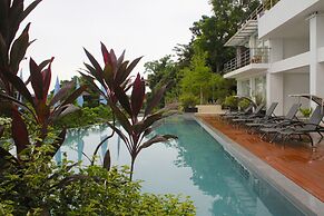 Ocean Suites Boutique Hotel