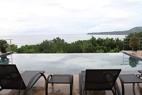 Ocean Suites Boutique Hotel