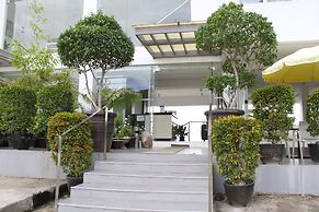 Ocean Suites Boutique Hotel