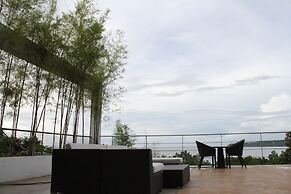 Ocean Suites Boutique Hotel