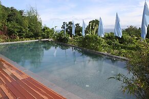 Ocean Suites Boutique Hotel