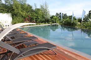 Ocean Suites Boutique Hotel