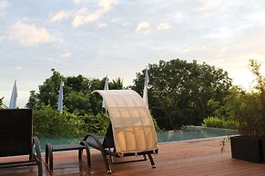 Ocean Suites Boutique Hotel