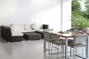 Ocean Suites Boutique Hotel