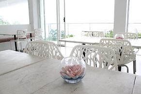 Ocean Suites Boutique Hotel