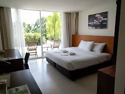 Ocean Suites Boutique Hotel