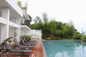 Ocean Suites Boutique Hotel