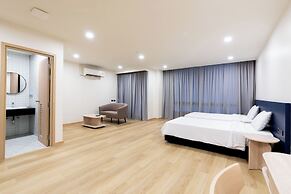 CA Hotel and Residence Phuket