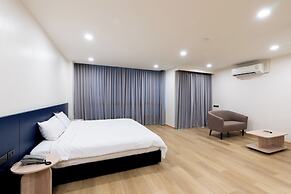 CA Hotel and Residence Phuket