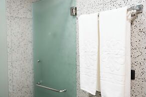 CA Hotel and Residence Phuket