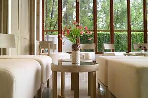 CA Hotel and Residence Phuket