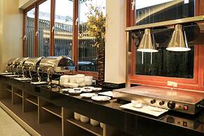 CA Hotel and Residence Phuket