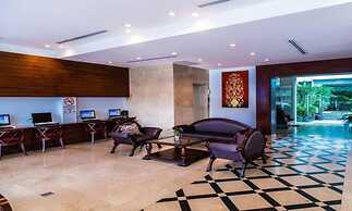 Sabaidee at Lao Hotel