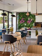 Holiday Inn Marseille Airport by IHG