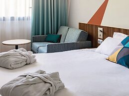 Holiday Inn Marseille Airport by IHG