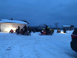 Auberge MacDonald Guest Inn