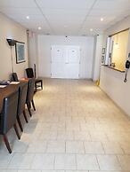 Auberge MacDonald Guest Inn