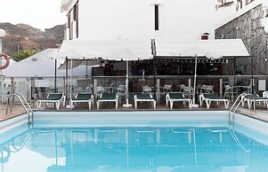 Apartamentos Montecarlo