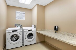 Comfort Suites West Omaha