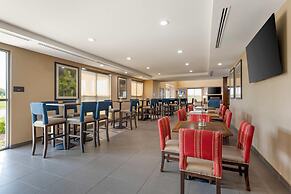 Comfort Suites West Omaha