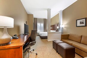 Comfort Suites West Omaha