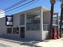 Admiral Motor Inn