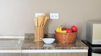 Cedar Cats Short Stay Apartments - Adults Only