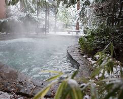 McMenamins Grand Lodge