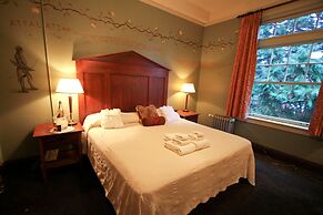 McMenamins Grand Lodge