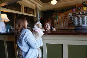 McMenamins Grand Lodge