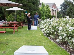 McMenamins Grand Lodge