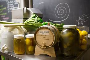 McMenamins Grand Lodge