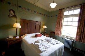 McMenamins Grand Lodge