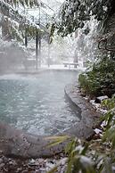 McMenamins Grand Lodge