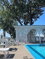 Auberge Resto le Parasol