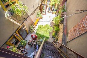 McMenamins Hotel Oregon