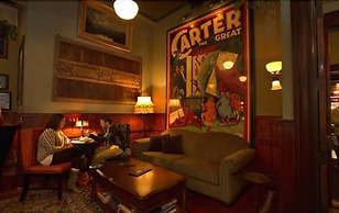 McMenamins Hotel Oregon