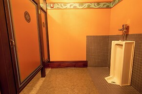 McMenamins Hotel Oregon