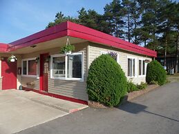 Silver Birch Motel