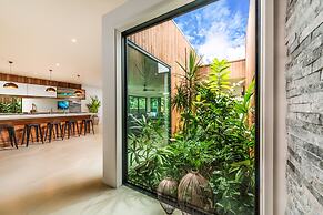 Pacific Palms Luxury Villa