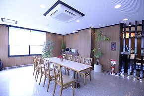 APA Hotel Nishimaizuru-Ekimae