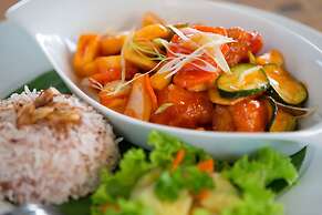 Om Ham Retreat and Resort